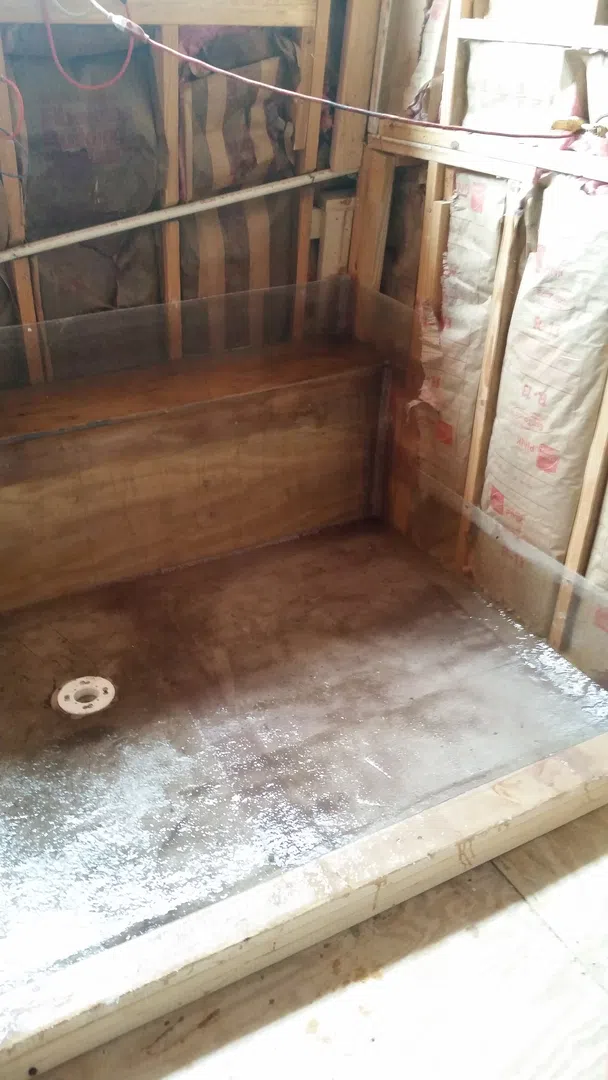 Commercial fiberglass waterproofing installation